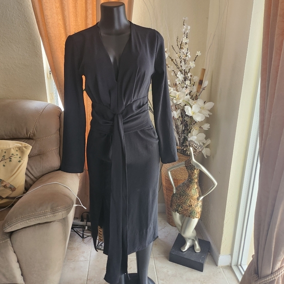 Women Zara Midi Dress With Front Tie size S NWOT - Picture 3 of 7